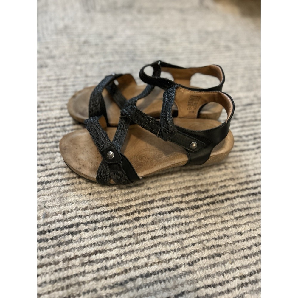 TAOS TRULIE Black Braided Leather Wedge Sandals Size 39 / 8.8.5 - Picture 2 of 8